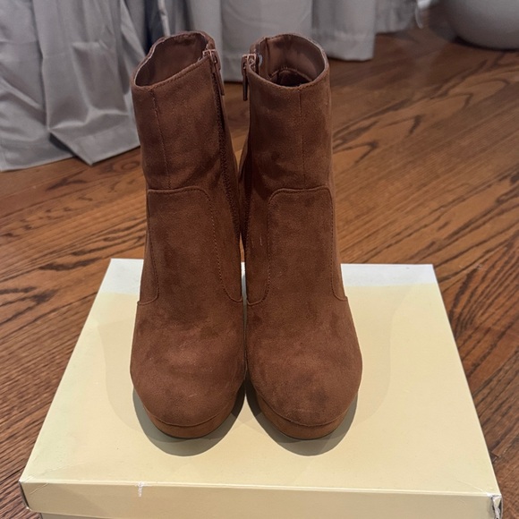 Mossimo Supply Co. Rich Brown Ankle Booties - Picture 2 of 5
